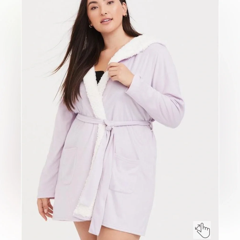 Size 1/2 / 1X 2X Torrid Unicorn sleep bathrobe short robe